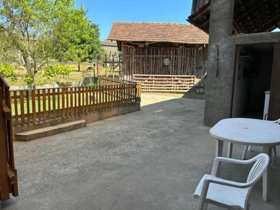 Maison Au Sein D'Une Ferme Villa Rahling Exterior photo